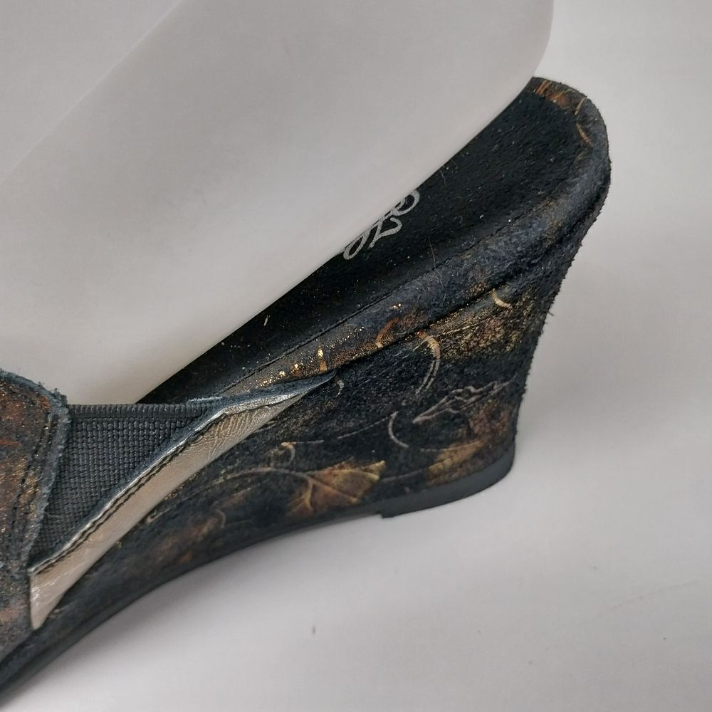 HELLE COMFORT CLOGS. SIZE 9.5. - Picture 5 of 16